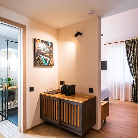 7oaks Noble House Hotel