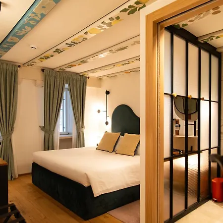 7oaks Noble House Hotel